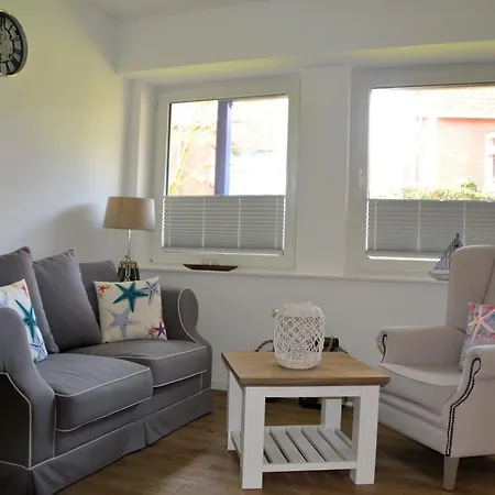 Am Januspark * ג'וסט