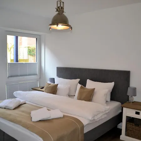 Am Januspark Apartament *