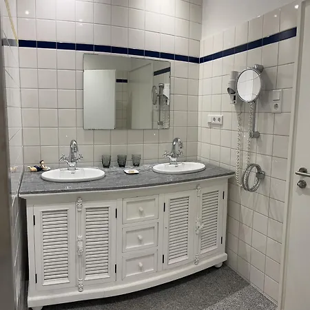 Apartament Am Januspark *