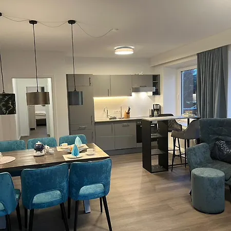 Am Januspark * ג'וסט