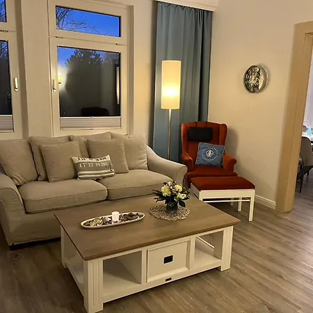 Am Januspark ג'וסט